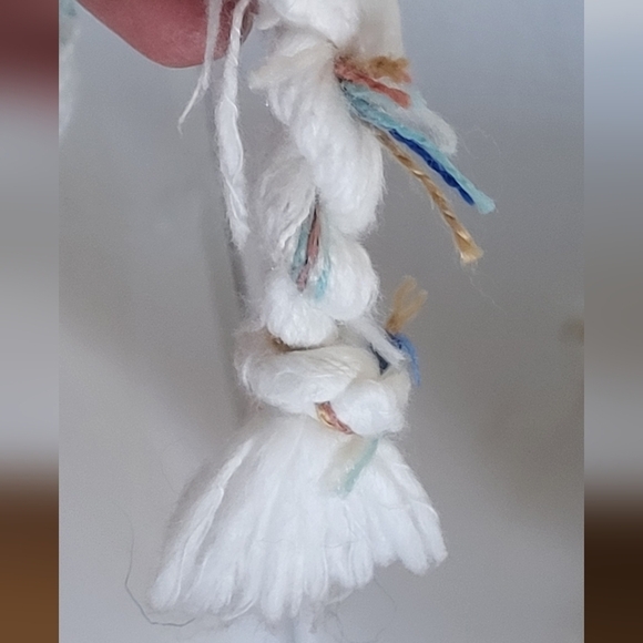 Beachy Woven Textured Cotton Throw Rug with Fringe - Picture 7 of 7